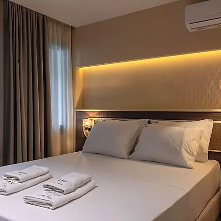The 8 Keys Hotel