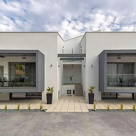 The 8 Keys Hotel