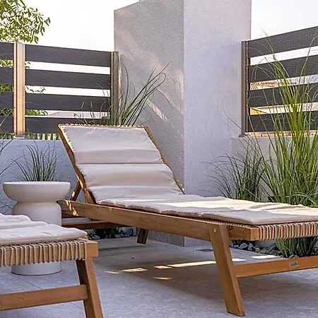 The 8 Keys Hotel